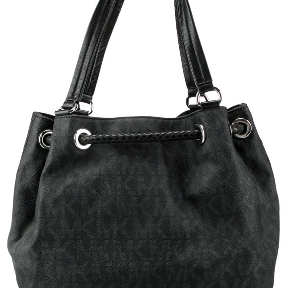 Michael Kors Black Shoulder Bag with Tassel Detail Nwot - Picture 4 of 5